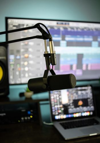 microphone, speaker, computer, music, producer, tutorial, studio, musician, recording, production, music, producer, producer, producer, producer, producer, tutorial, tutorial, tutorial, tutorial, tutorial, production