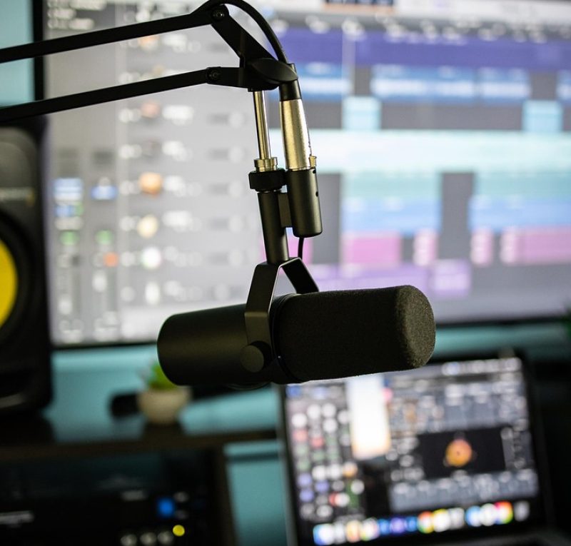 microphone, speaker, computer, music, producer, tutorial, studio, musician, recording, production, music, producer, producer, producer, producer, producer, tutorial, tutorial, tutorial, tutorial, tutorial, production